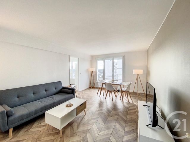 Appartement Chambre à louer - 1 pièce - 11.0 m2 - ORLEANS - 45 - CENTRE - Century 21 L'Ecu D'Or